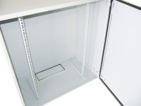 Vodotesná racková skriňa 19'' 17U (600x450mm - závesná - šedá - oceľové dvere)